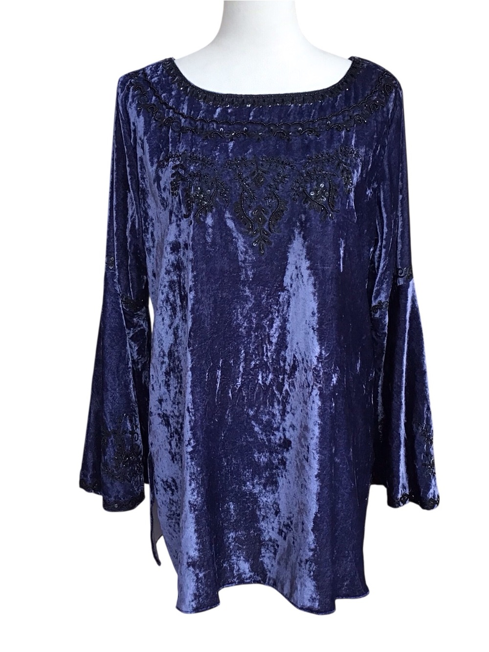 Bella Tu Blue Velvet Bell Sleeve Beaded Sequin Tunic NEW